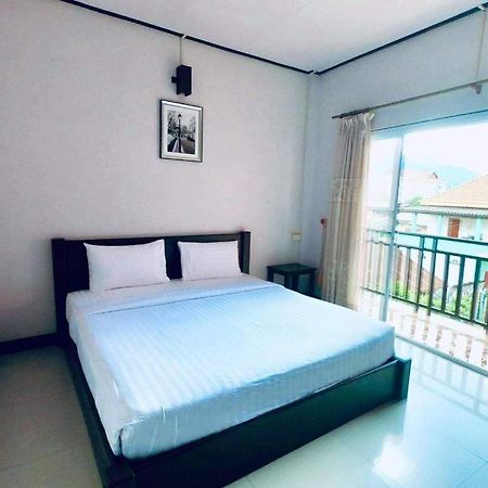 Phou Ang Kham 2 Hotel Vang Vieng Extérieur photo