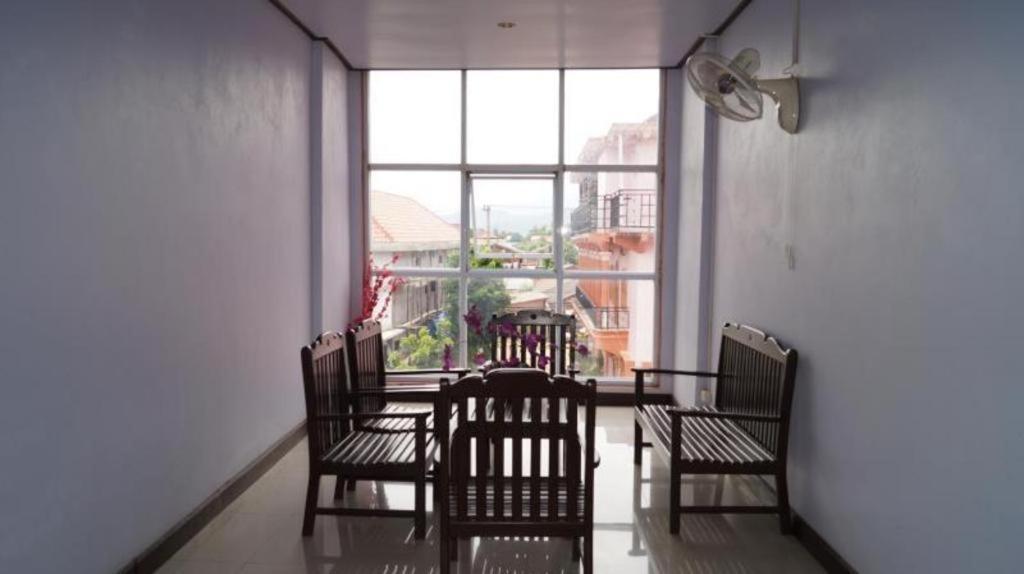 Phou Ang Kham 2 Hotel Vang Vieng Extérieur photo