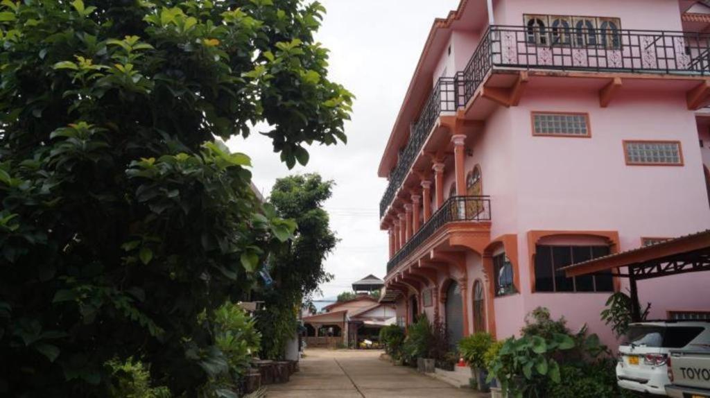 Phou Ang Kham 2 Hotel Vang Vieng Extérieur photo