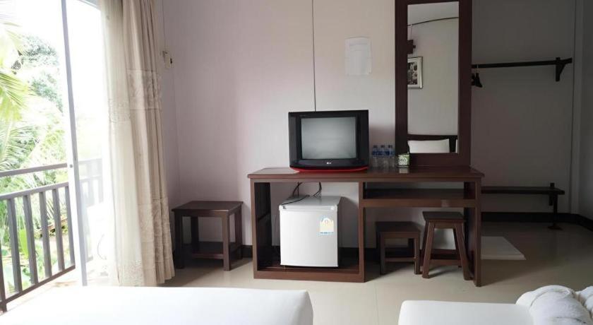 Phou Ang Kham 2 Hotel Vang Vieng Extérieur photo