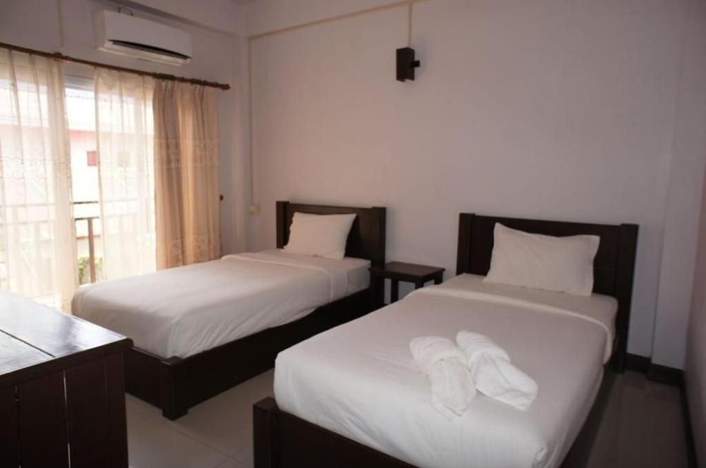 Phou Ang Kham 2 Hotel Vang Vieng Extérieur photo