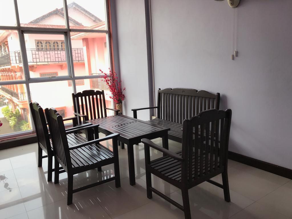 Phou Ang Kham 2 Hotel Vang Vieng Extérieur photo